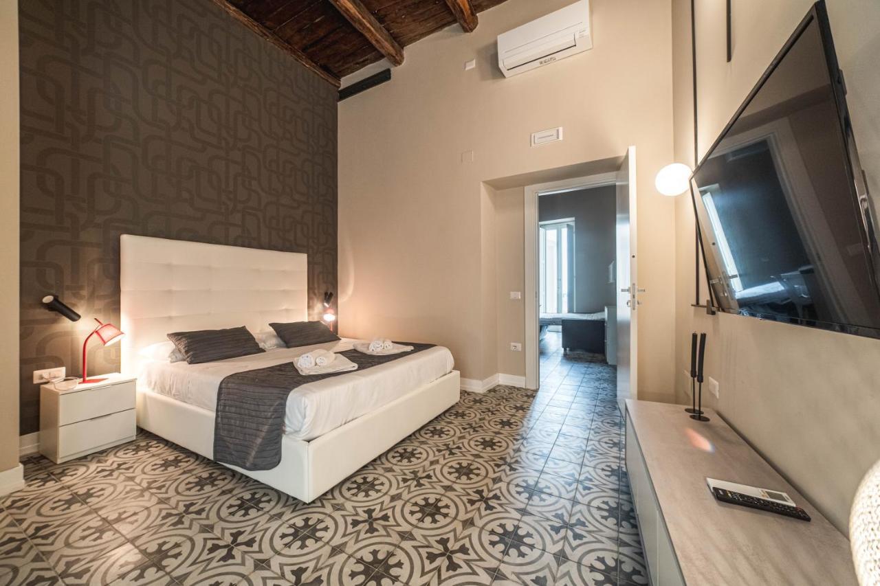 Palazzo Paladini - Luxury Suites In The Heart Of The Old Town Pizzo  Dış mekan fotoğraf